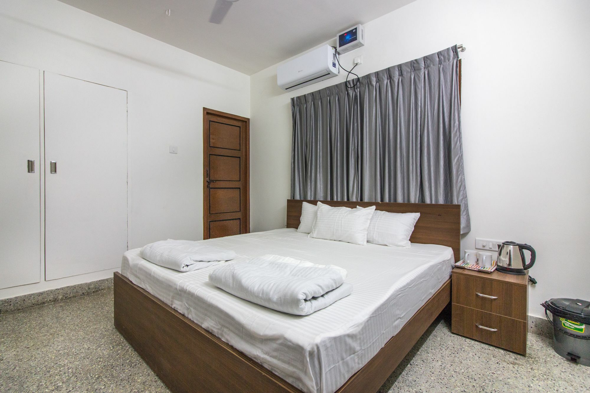 Backpacker Panda Bengaluru Hostel Bagian luar foto