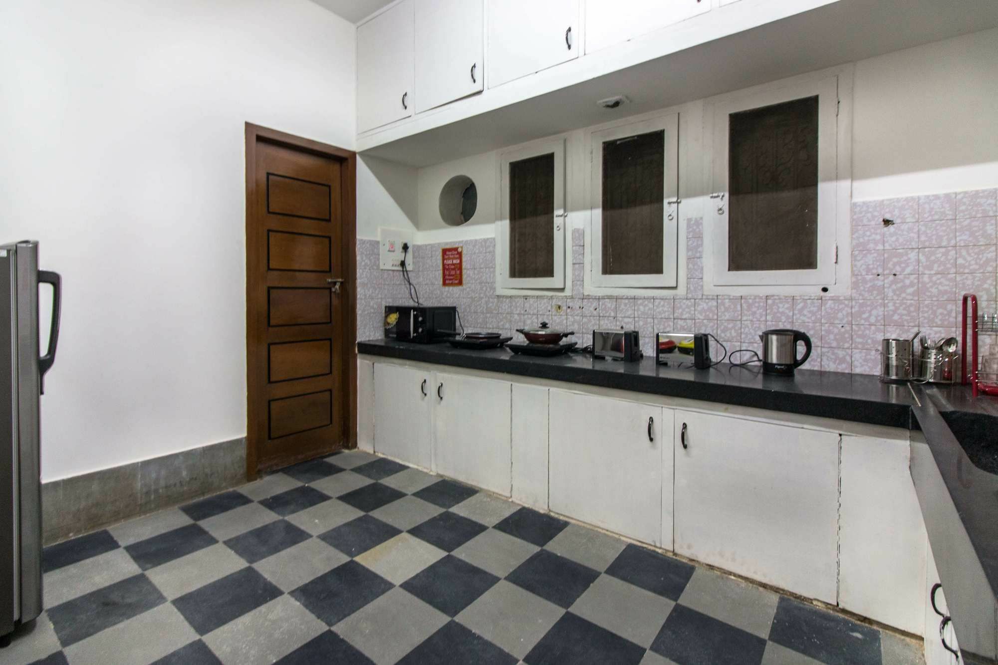 Backpacker Panda Bengaluru Hostel Bagian luar foto